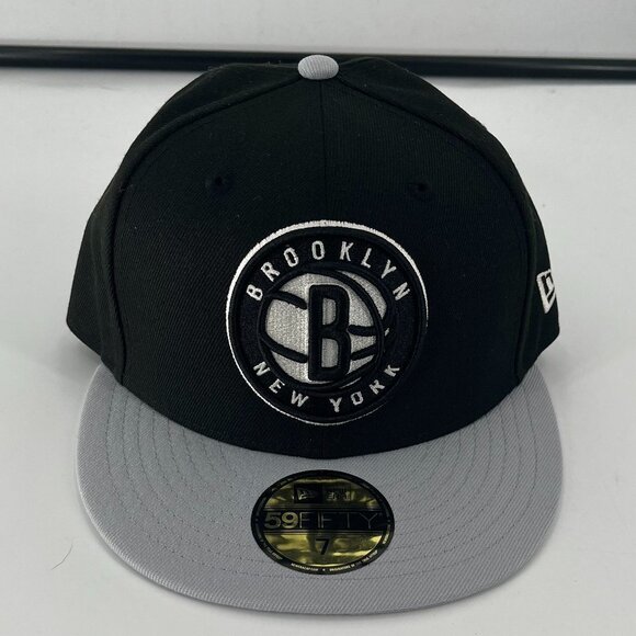 59 Fifty Brooklyn Nets Hat Size 7 = Size Medium NWT - Picture 1 of 7